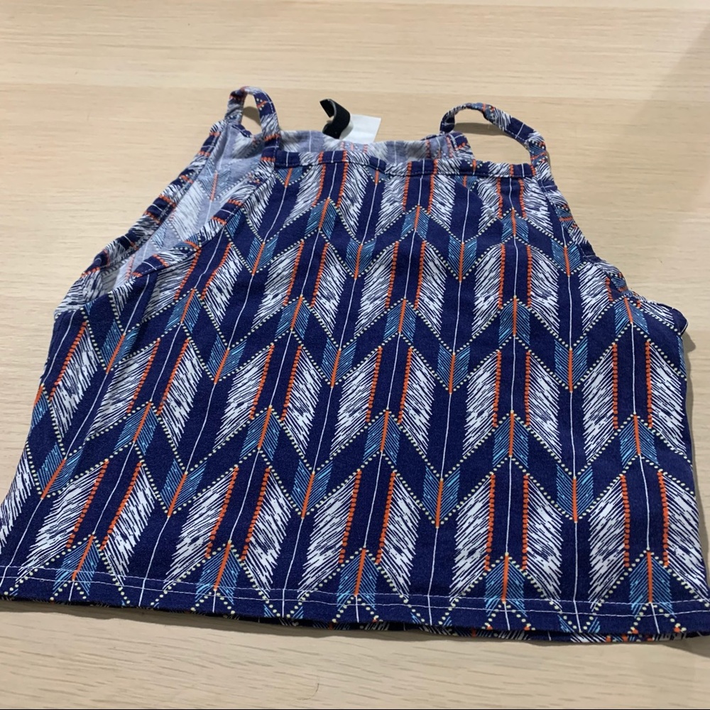 H&M multicolor crop top size small